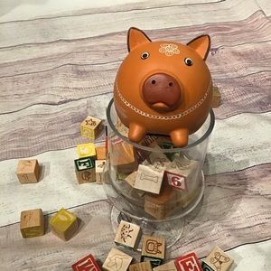 Pig piggy bank